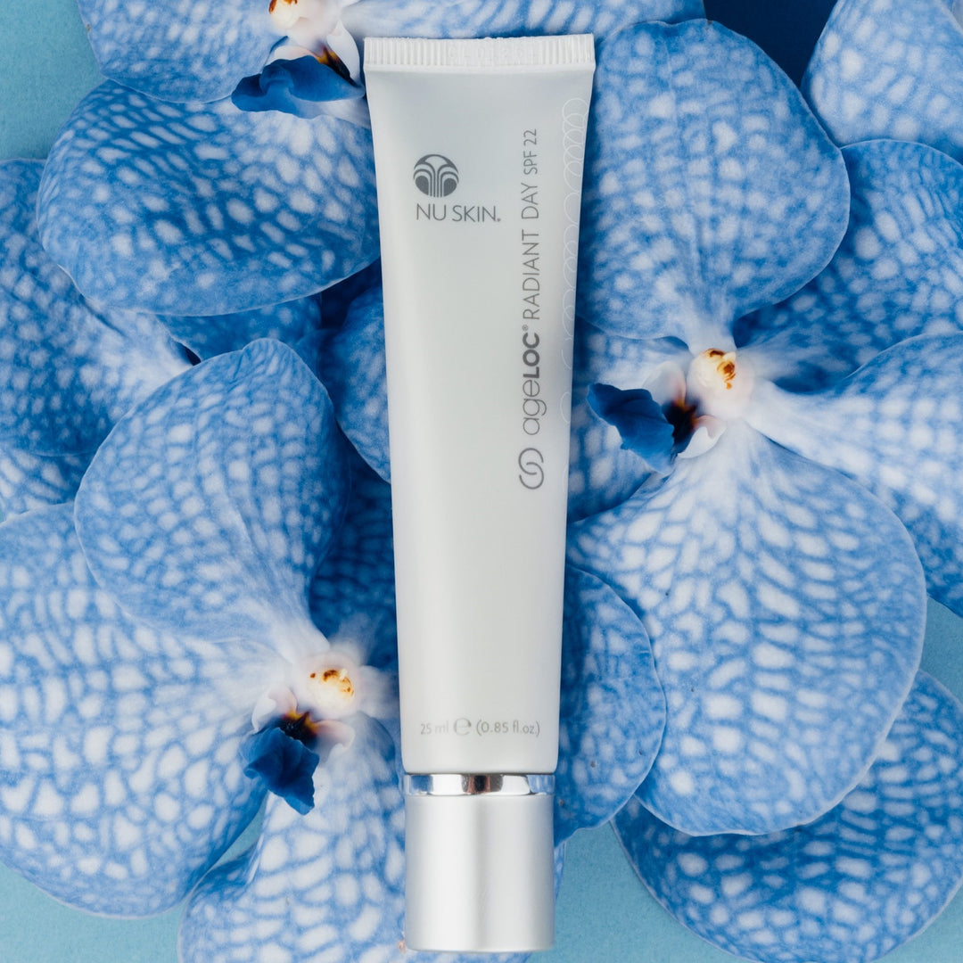 Nu Skin ageLOC® Radiant store Day SPF 22