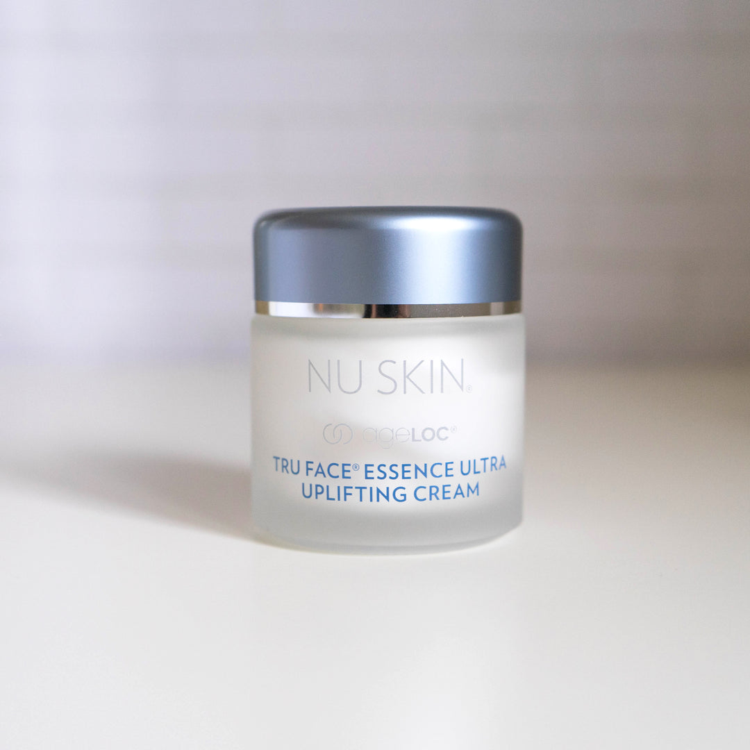 Nu Skin truface uplifting cream w. a free eyelash top treatment